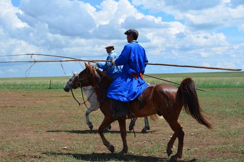 2013July_20130708DKInnerMongolia_071 show page link