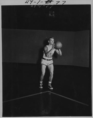 Basketball: Men's, 1940s [9] (recto) show page link