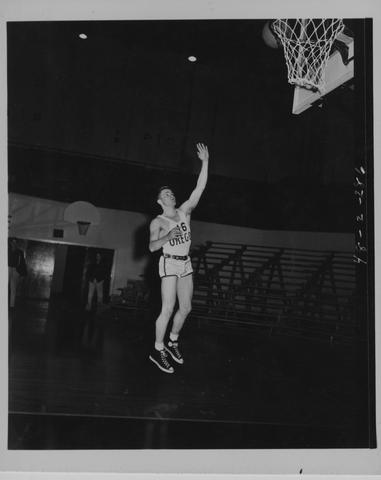 Basketball: Men's, 1940s [16] (recto) show page link