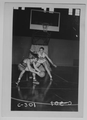 Basketball: Men's, 1940s [17] (recto) show page link