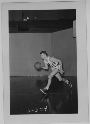 Basketball: Men's, 1940s [30] (recto) show page link