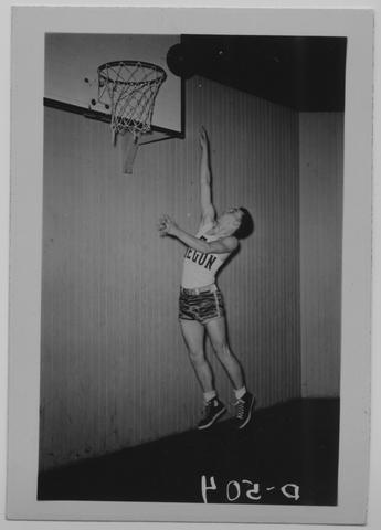 Basketball: Men's, 1940s [34] (recto) show page link