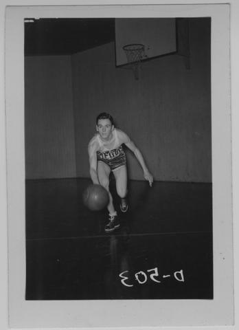 Basketball: Men's, 1940s [37] (recto) show page link