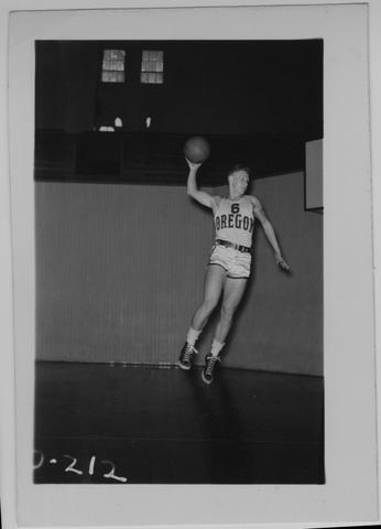 Basketball: Men's, 1940s [40] (recto) show page link