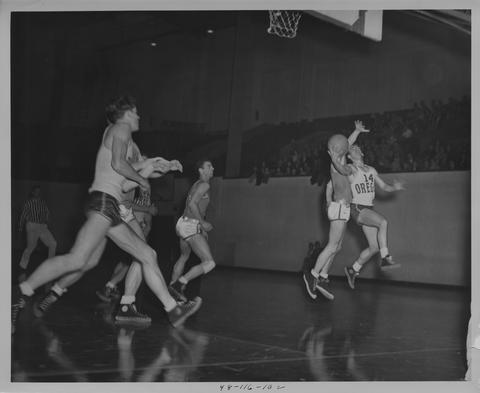 Basketball: Men's, 1940s [45] (recto) show page link