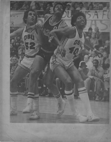 Basketball Men's, 1970s, 2 of 3 [9] (recto) show page link