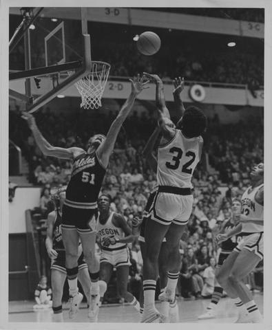 Basketball Men's, 1970s, 3 of 3 [10] (recto) show page link