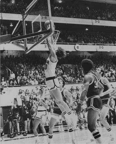 Basketball Men's, 1970s, 3 of 3 [17] (recto) show page link